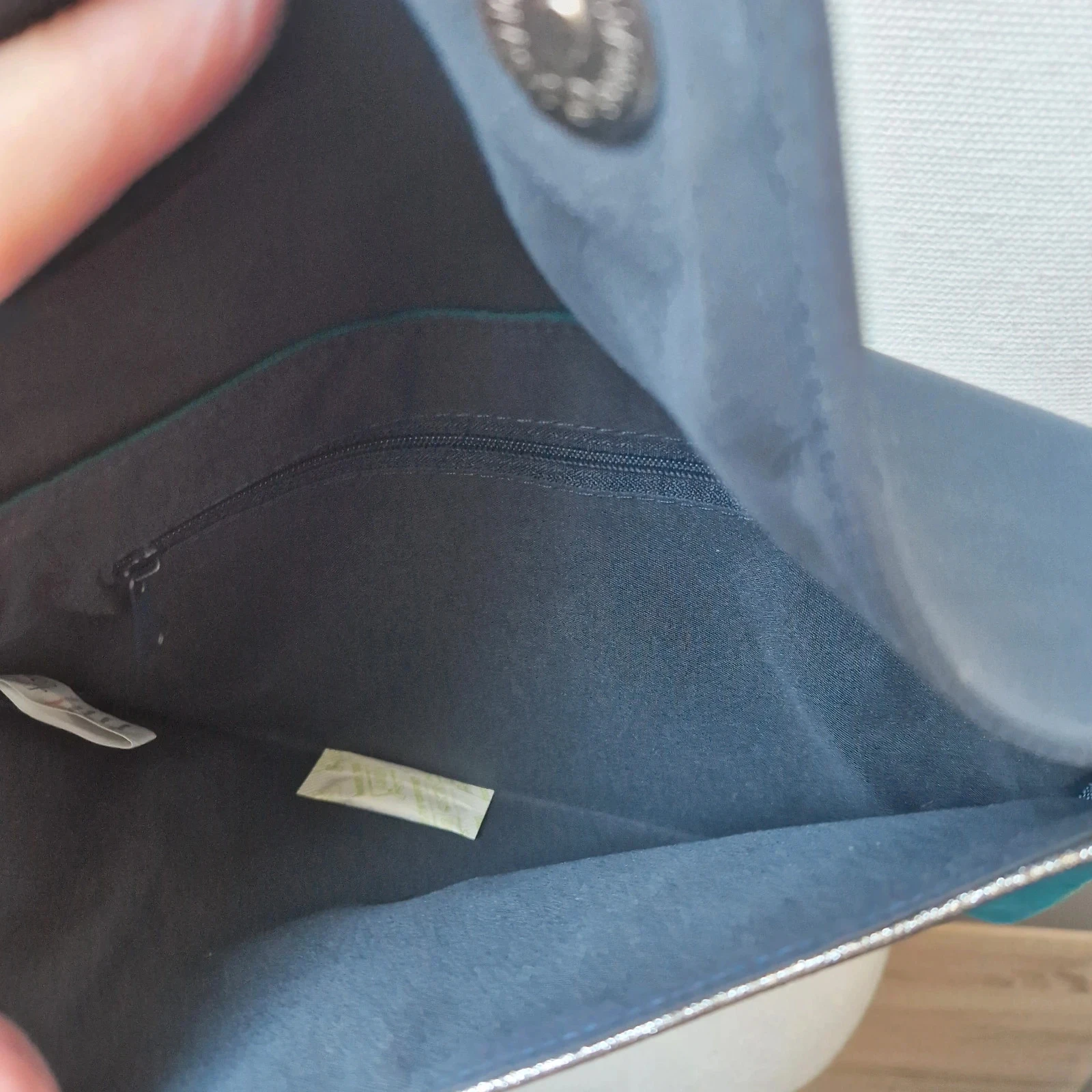 Bolso de mano pochette. – photo 3